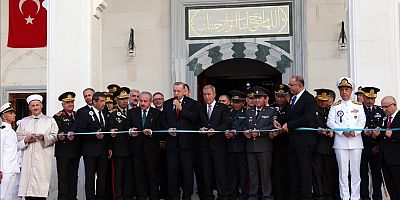Emekli Albayları Birlikteki Camiye Sokmadılar